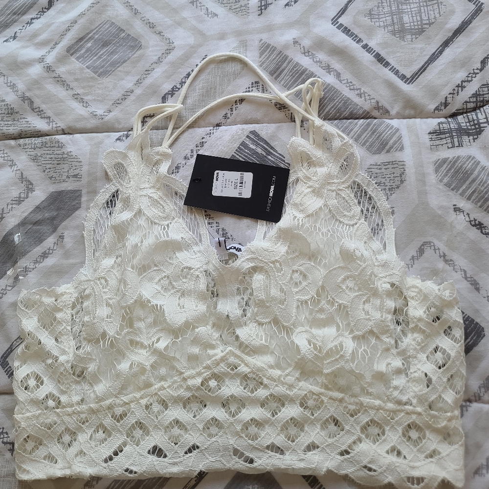 Off white Fashion Nova bralette